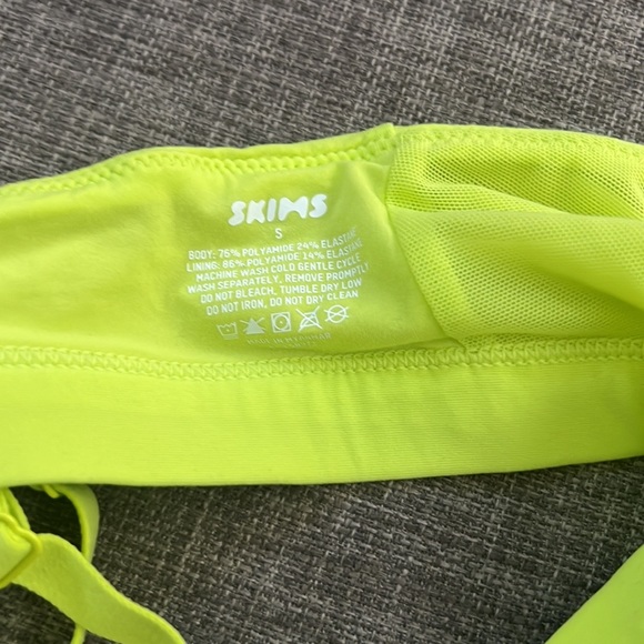 Skims Fit Everybody Crossover Bralette - Picture 15 of 15